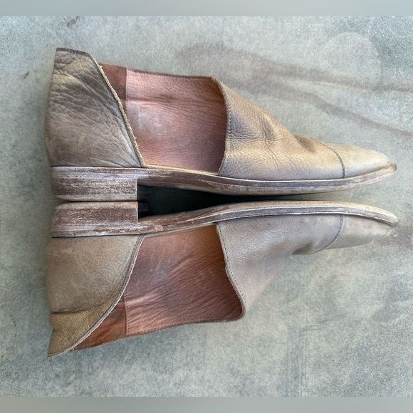 Free People Royale Flat D'Orsay Shoes Taupe Leather Size 37 US 7 - Picture 7 of 11